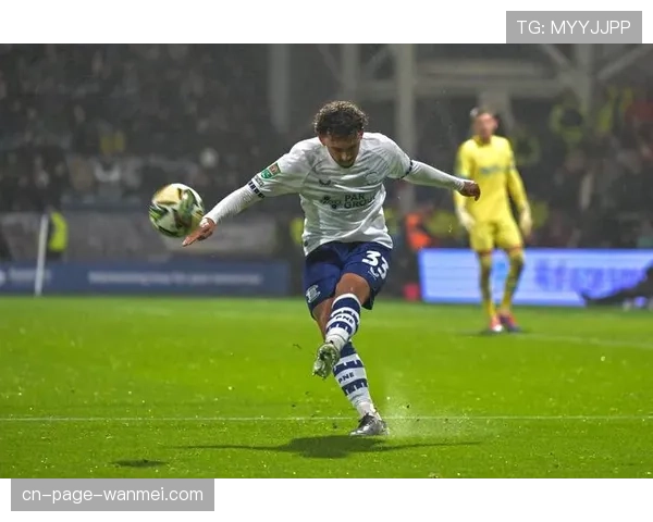 切尔西科尔威尔年轻但控球自信，英格兰中卫出球能力突出